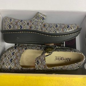 Algeria Paloma shoes